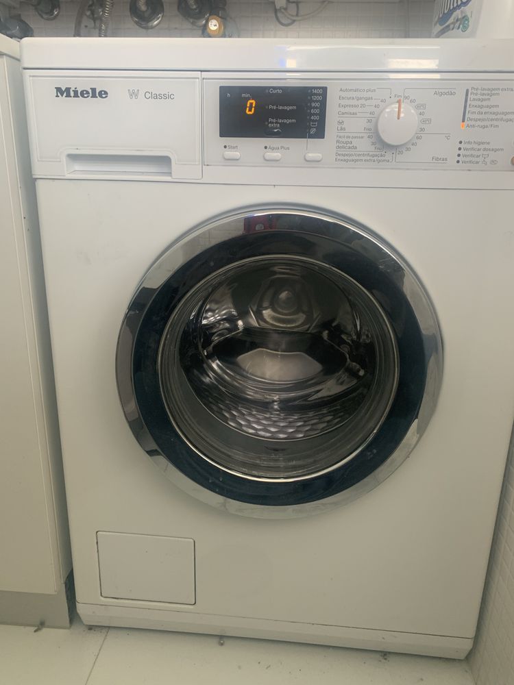 Maquina lavar roupa  Miele