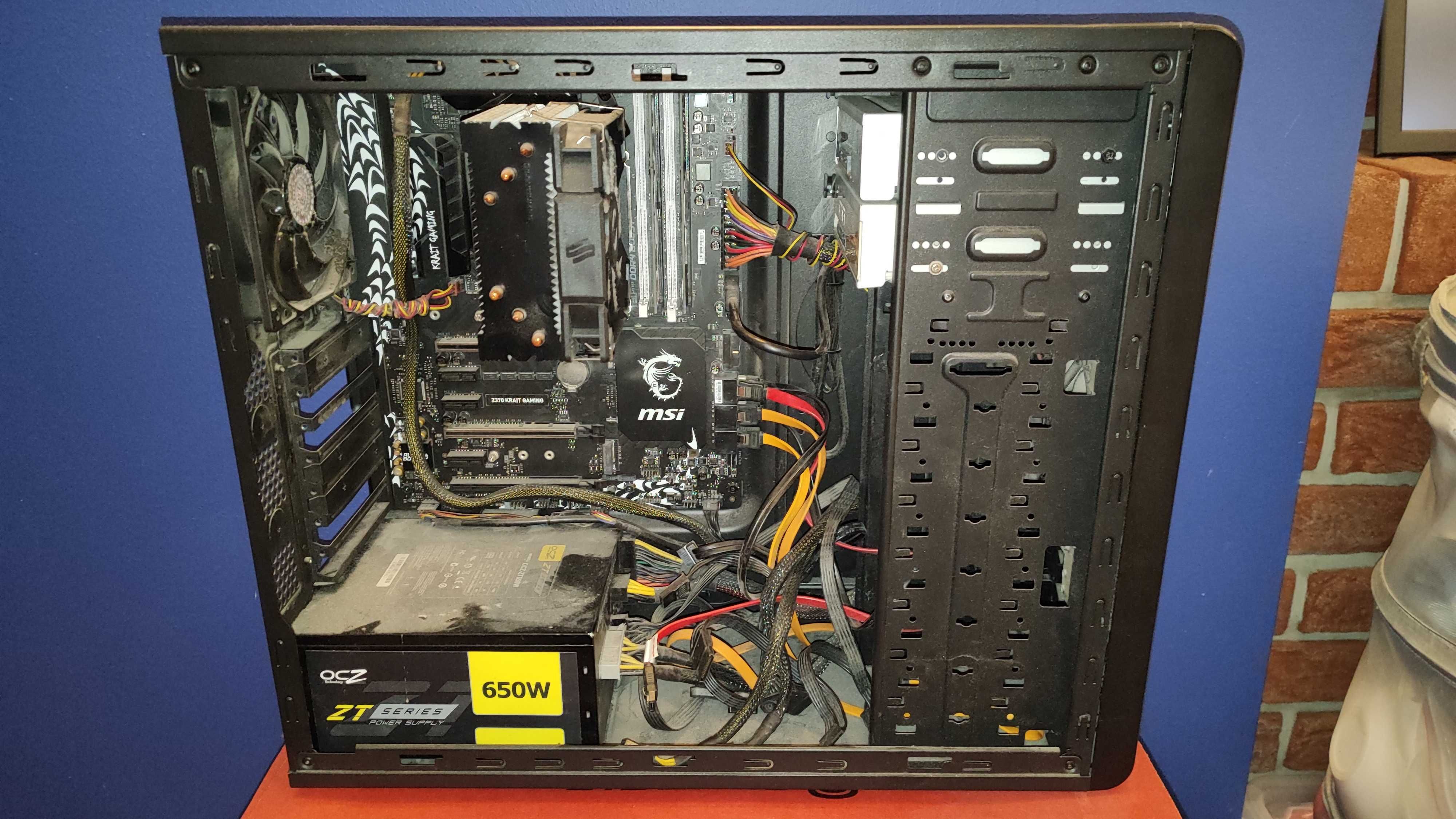 komputer i7-8700K, 32GB DDR4