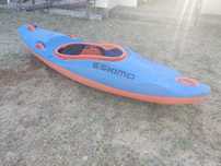 Kayak Eskimo Salto