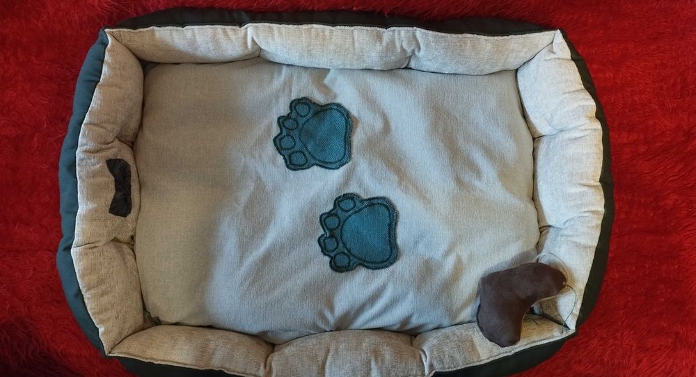 Лежак, спальне місце для собак 70 на 50 см