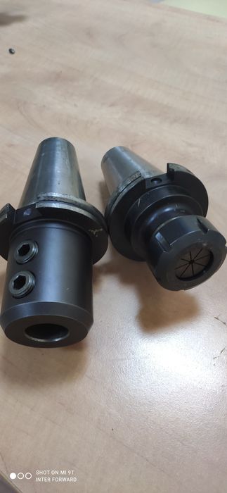 Оправках SK50 , штревельний болт DMG, Haas .