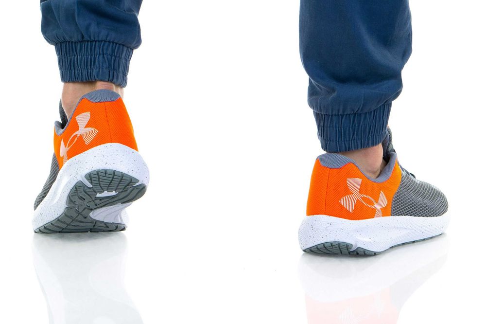 Sapatilhas / tenis Under Armour 40.5