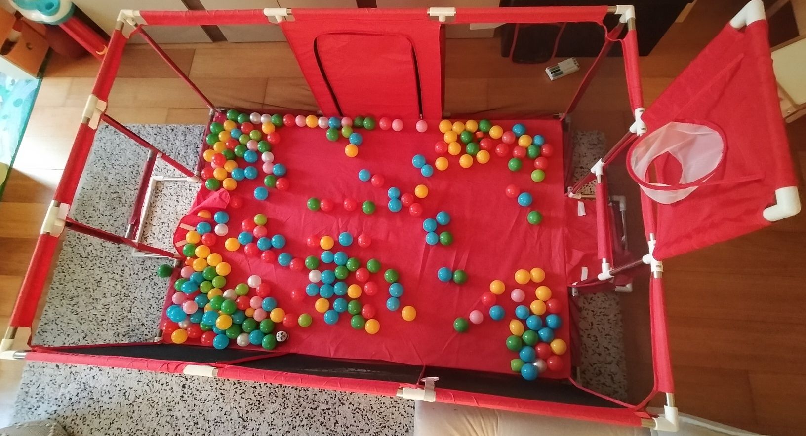Parque infantil 181x122x61
