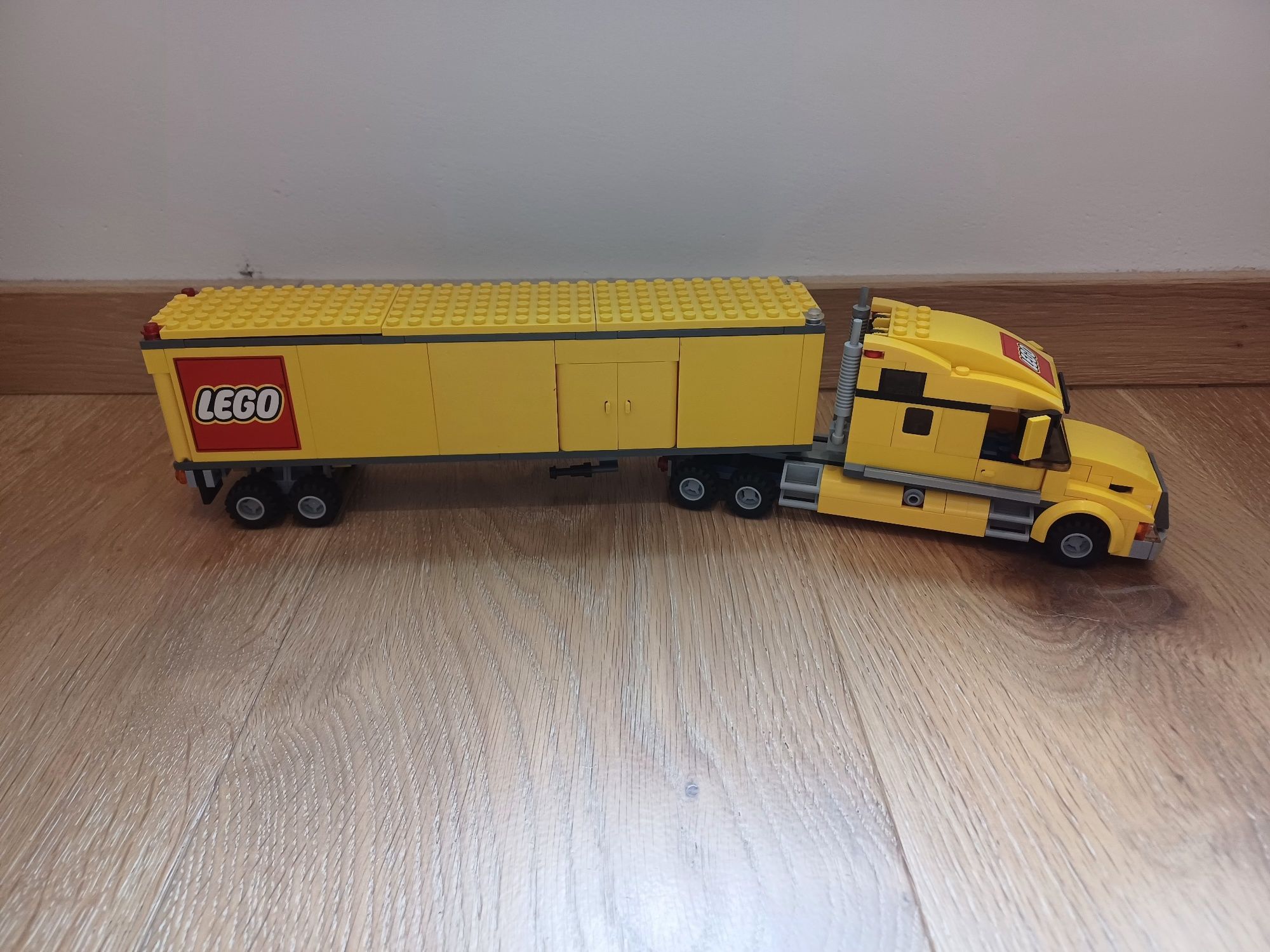 Lego city 3221 LEGO Truck