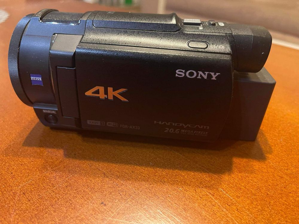 kamera sony FDR AX33 4K