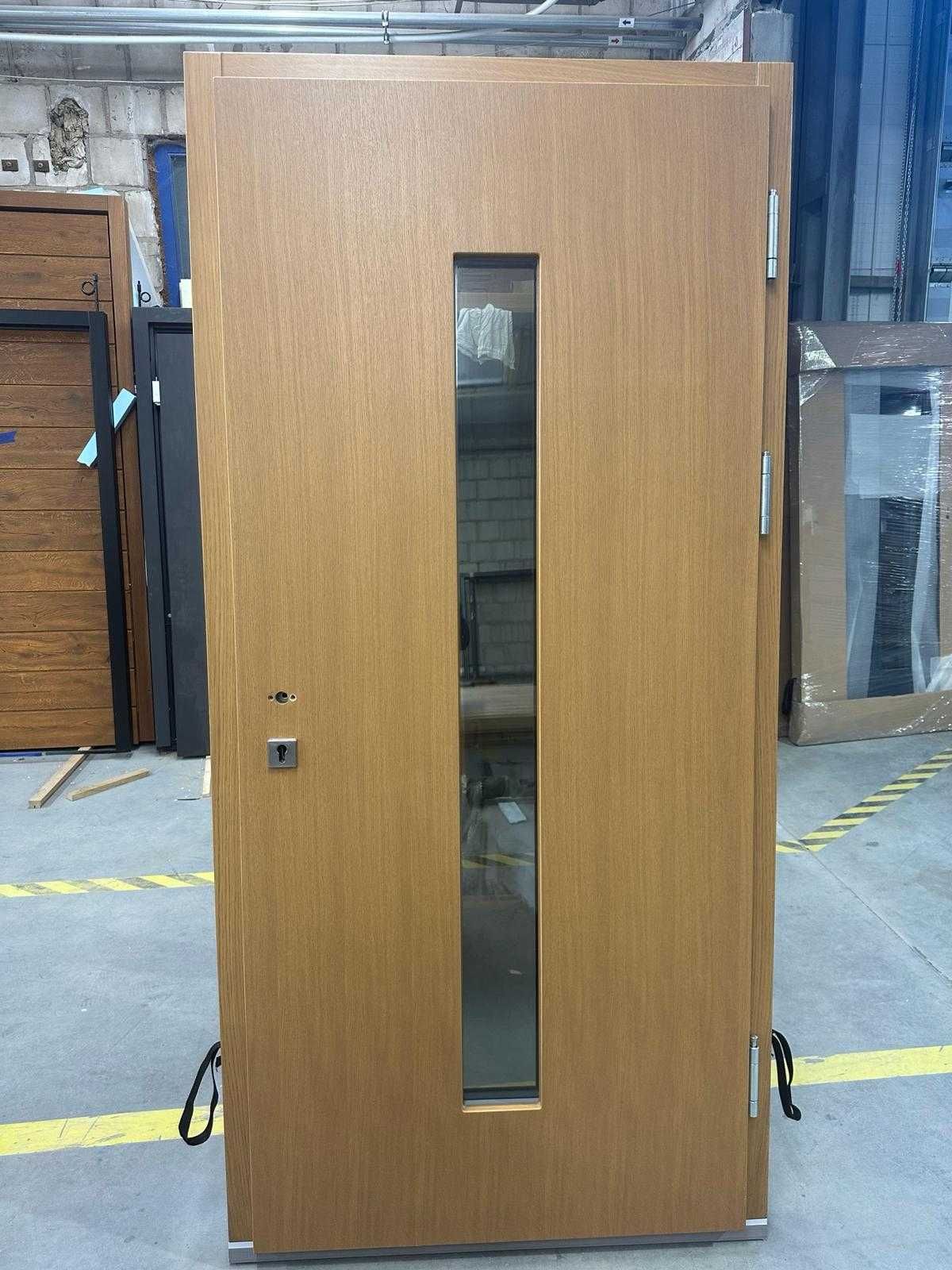 Drzwi zewnętrzne, drewniane,106x219cm,wyprzedaż,prmocja(194)