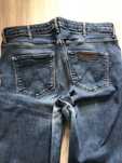 Jeansy Wrangler 30*30, model Sara