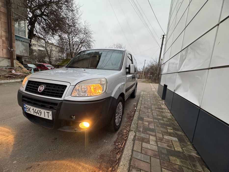 Продам Фиат добло Пасажир 5-ти местный  машина очень хороший состояние
