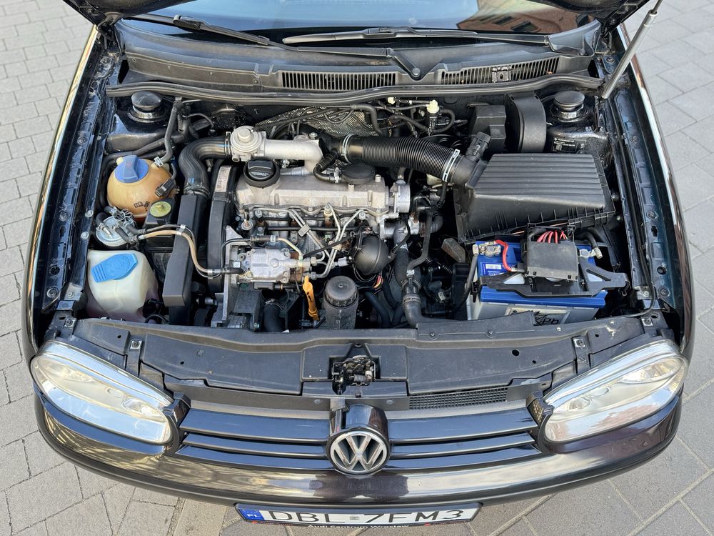 VW Golf IV 1.9 TDI zdrowy, bardzo dobrze jezdzi klima sprawna!