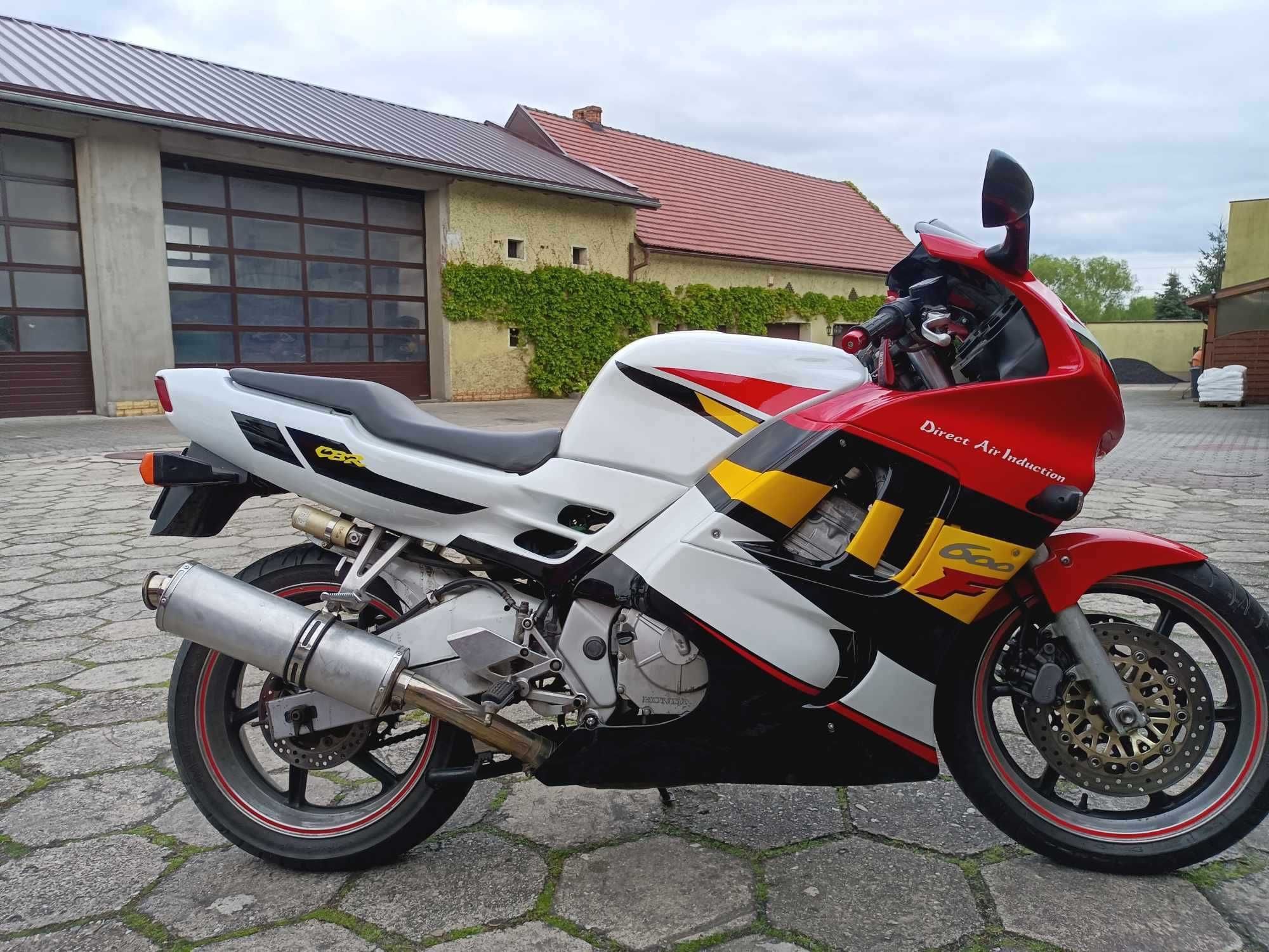 Honda CBR F3 1996 rok - 600cm