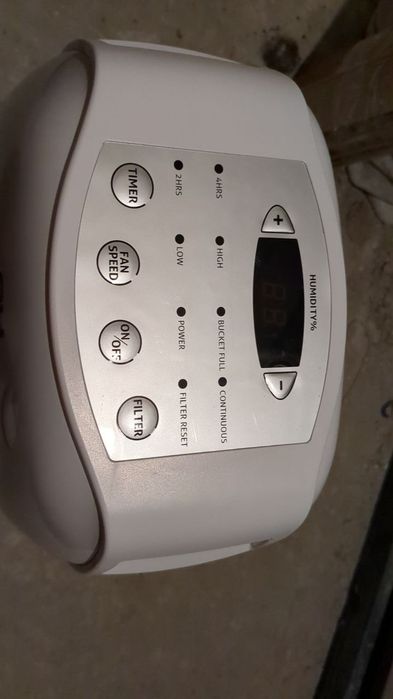 Осушувач повітря новий з коробкою та гарантією Cooper&Hunter CH-D005WD