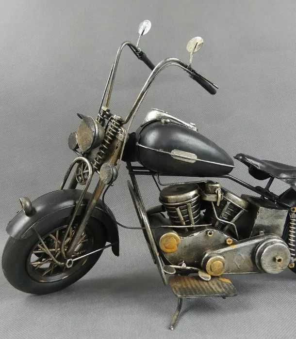 Metalowy MOTOCYKL czarny retro replika pojazd 39 cm motor