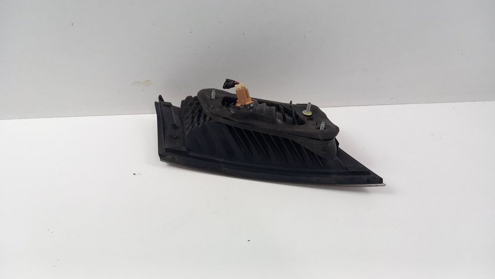 Honda Civic Viii Ufo 5D Lampa Tył Prawa W Klapę