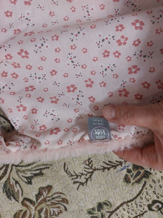 Желетка, безрукавка