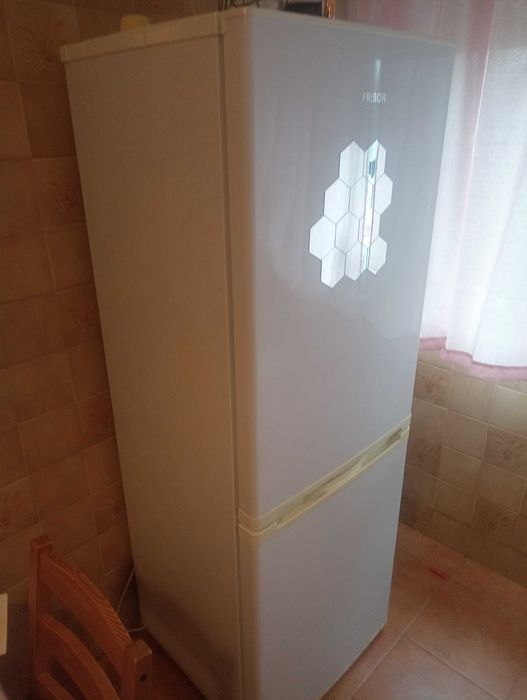 Frigorífico em bom estado
