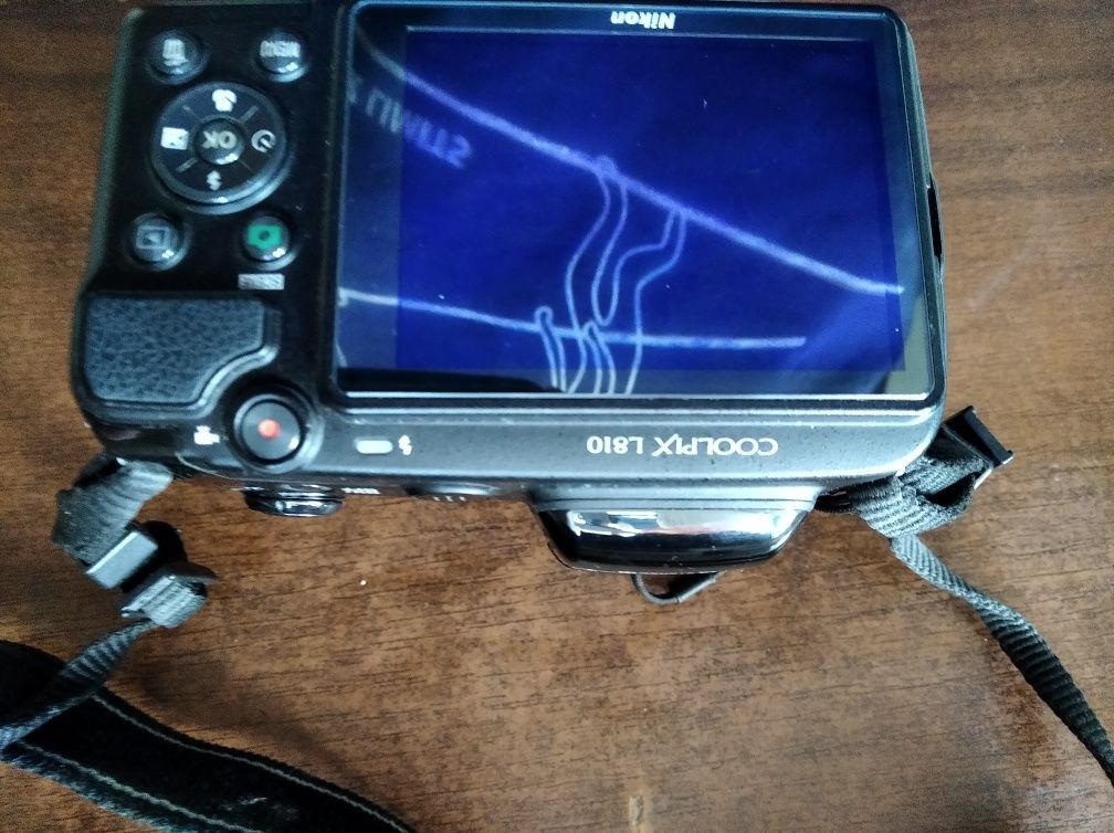 Продам или обмен Фотоаппарат Nikon Coolpix L810