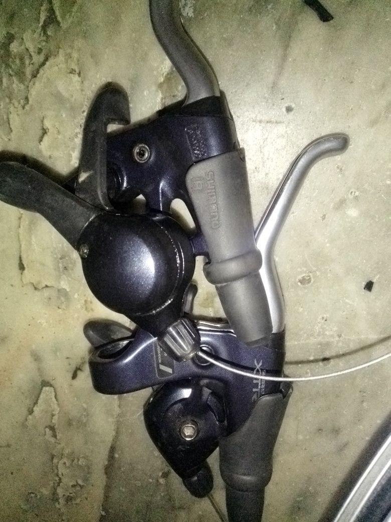 Material Shimano Xtr 8v