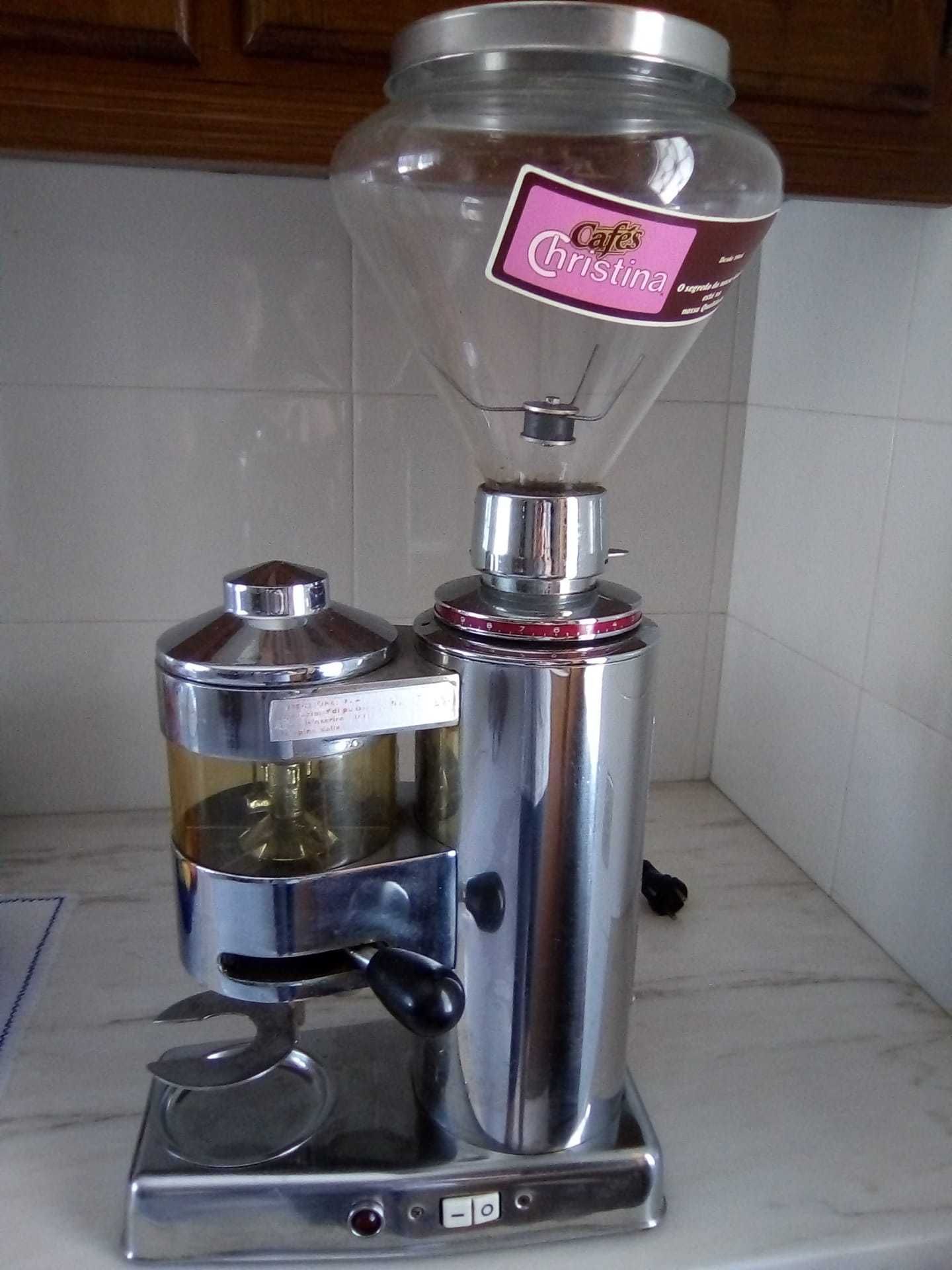 Moinho de Café Profissional Quick Mill