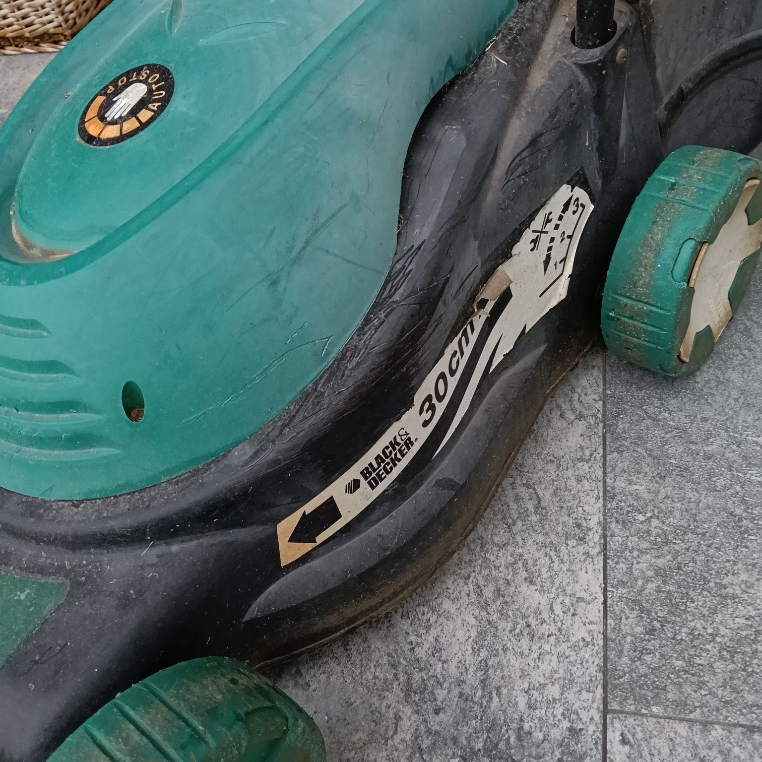 Corta relva Black & Decker
