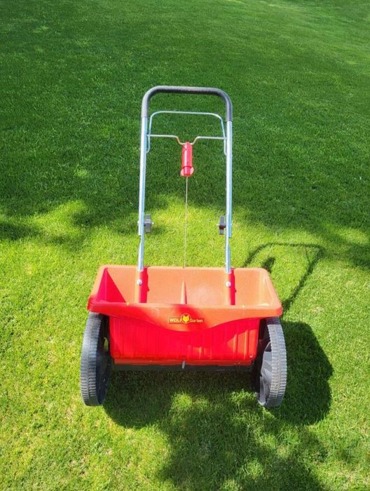 Siewnik Wolf Garten Perfect 430 siewnik do nasion trawy, nawozu