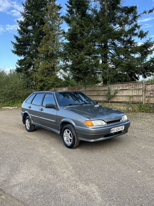 Ваз Лада 2114 гарний стан 2012 рік бенз/газ