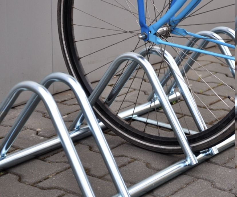 Stojak parking rowerowy na 4 rowery SKRĘCONY