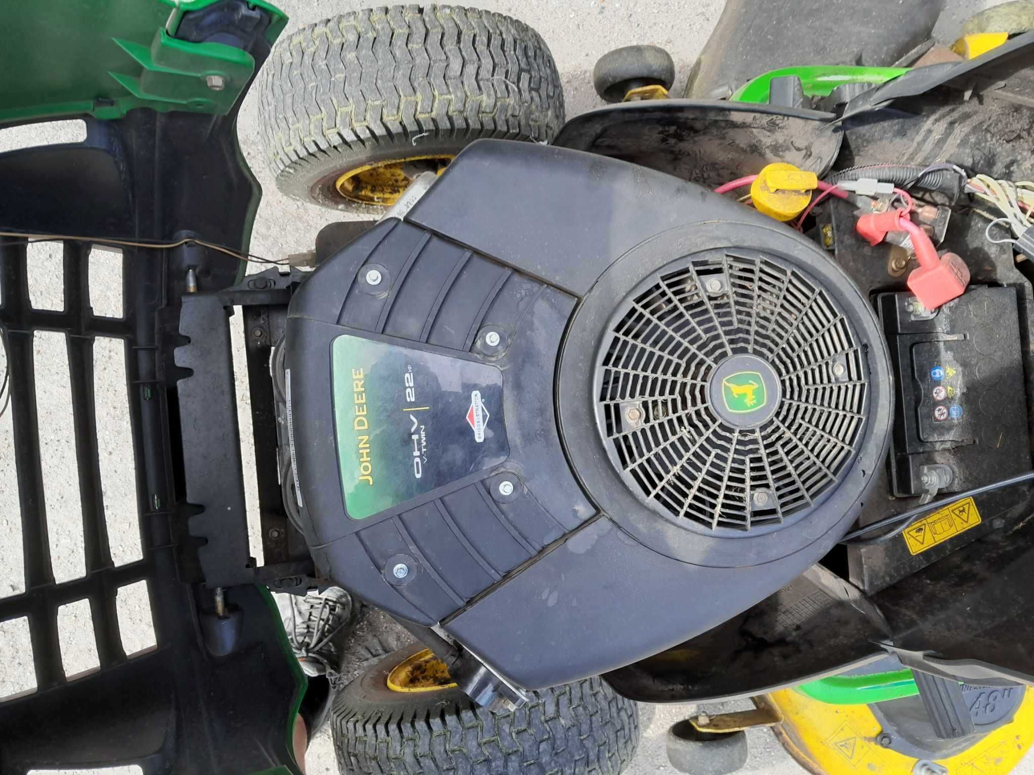 Kosiarka John Deere X 140 z 2009 roku