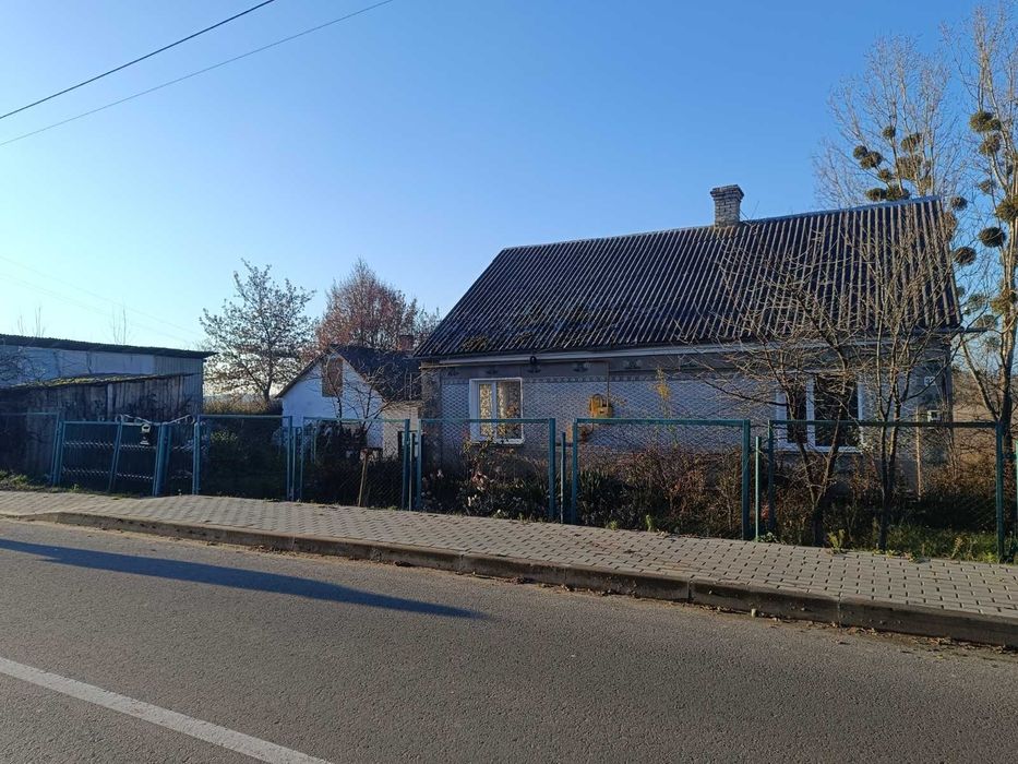 Продаж Будинку Олика