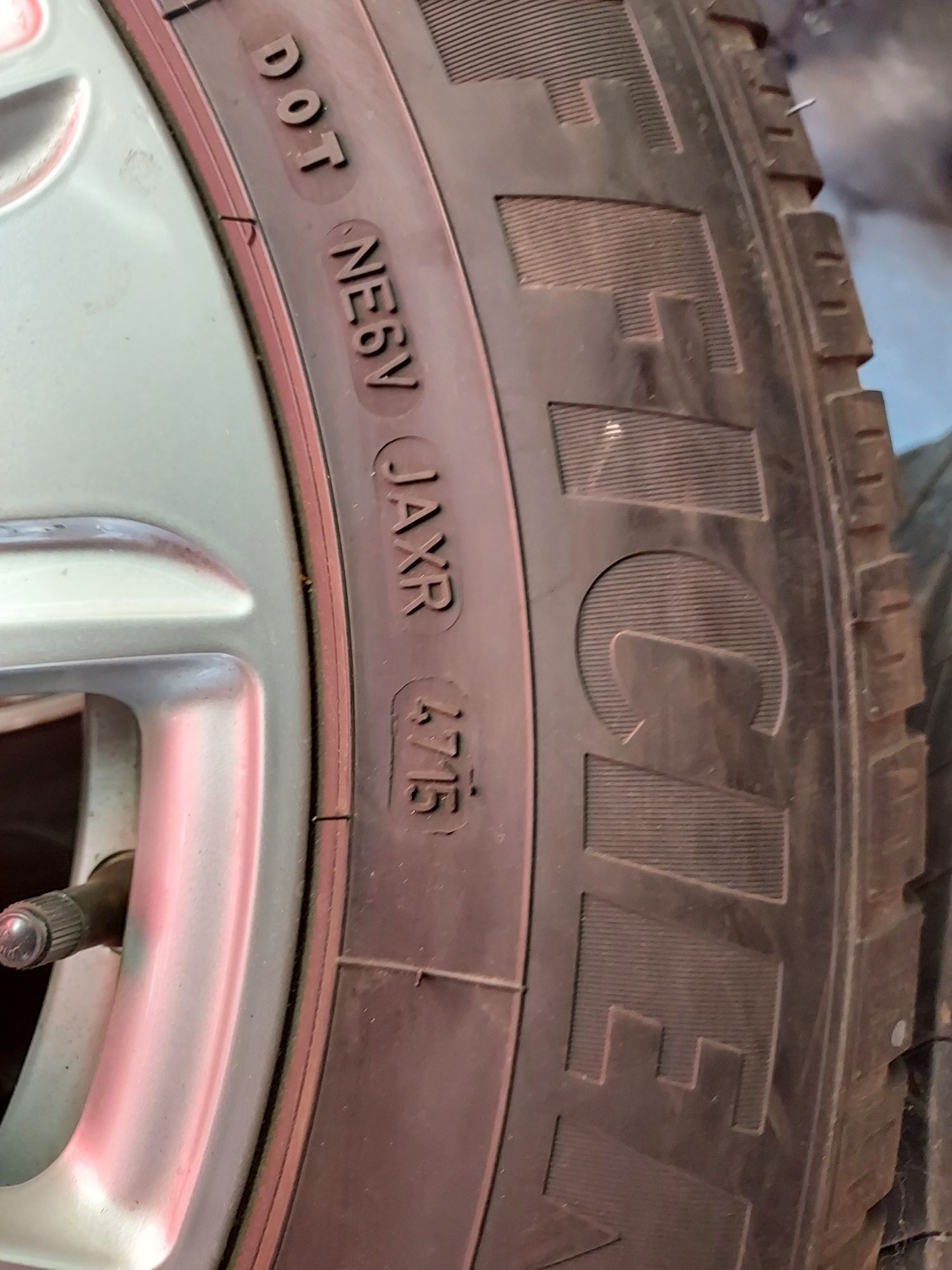 Oryginalne Koła Audi Q3 215/65R16 98V A0 Goodyear 9mm Jak Nowe