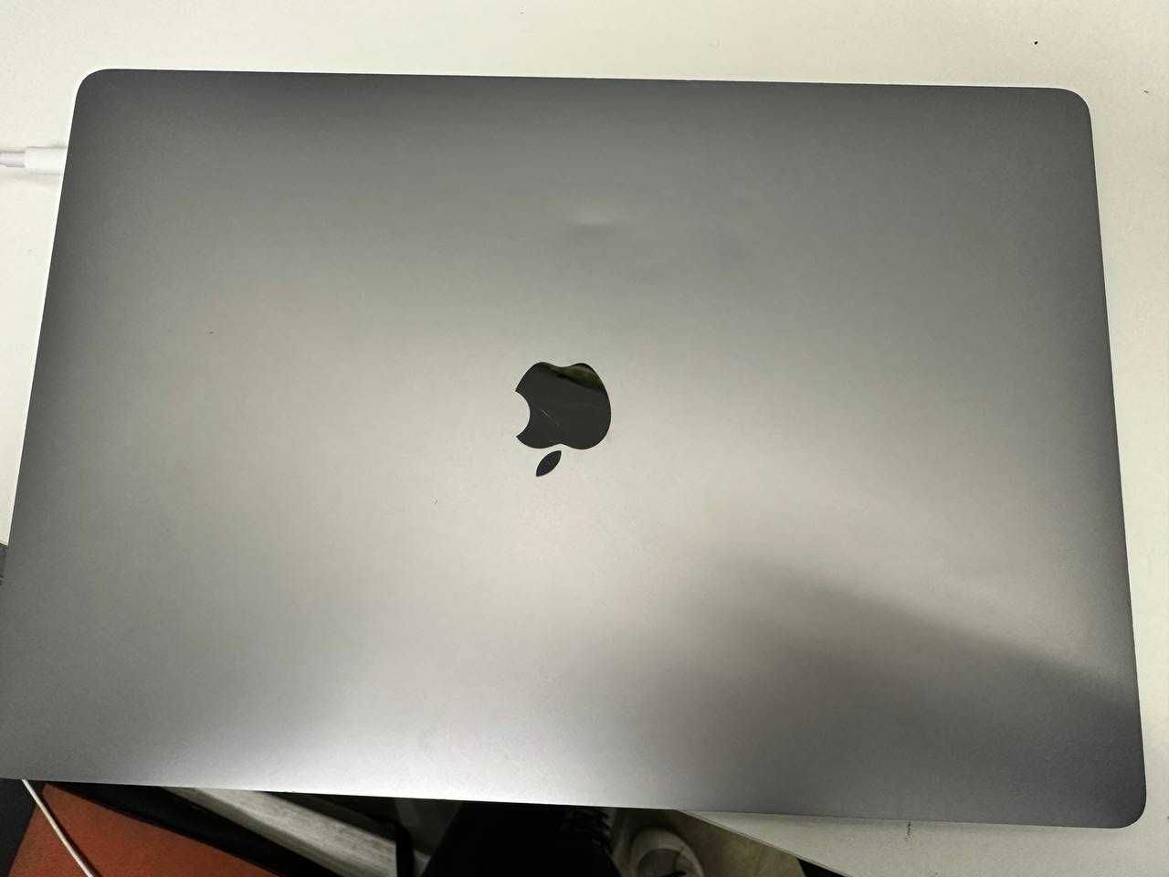 Матрица на MacBook Po 16 A2141 2019