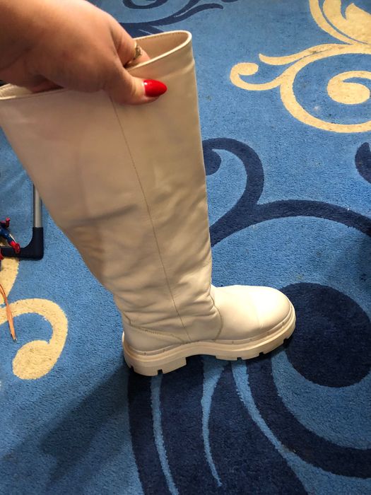 Сапогі кожані дуже классні та стильні