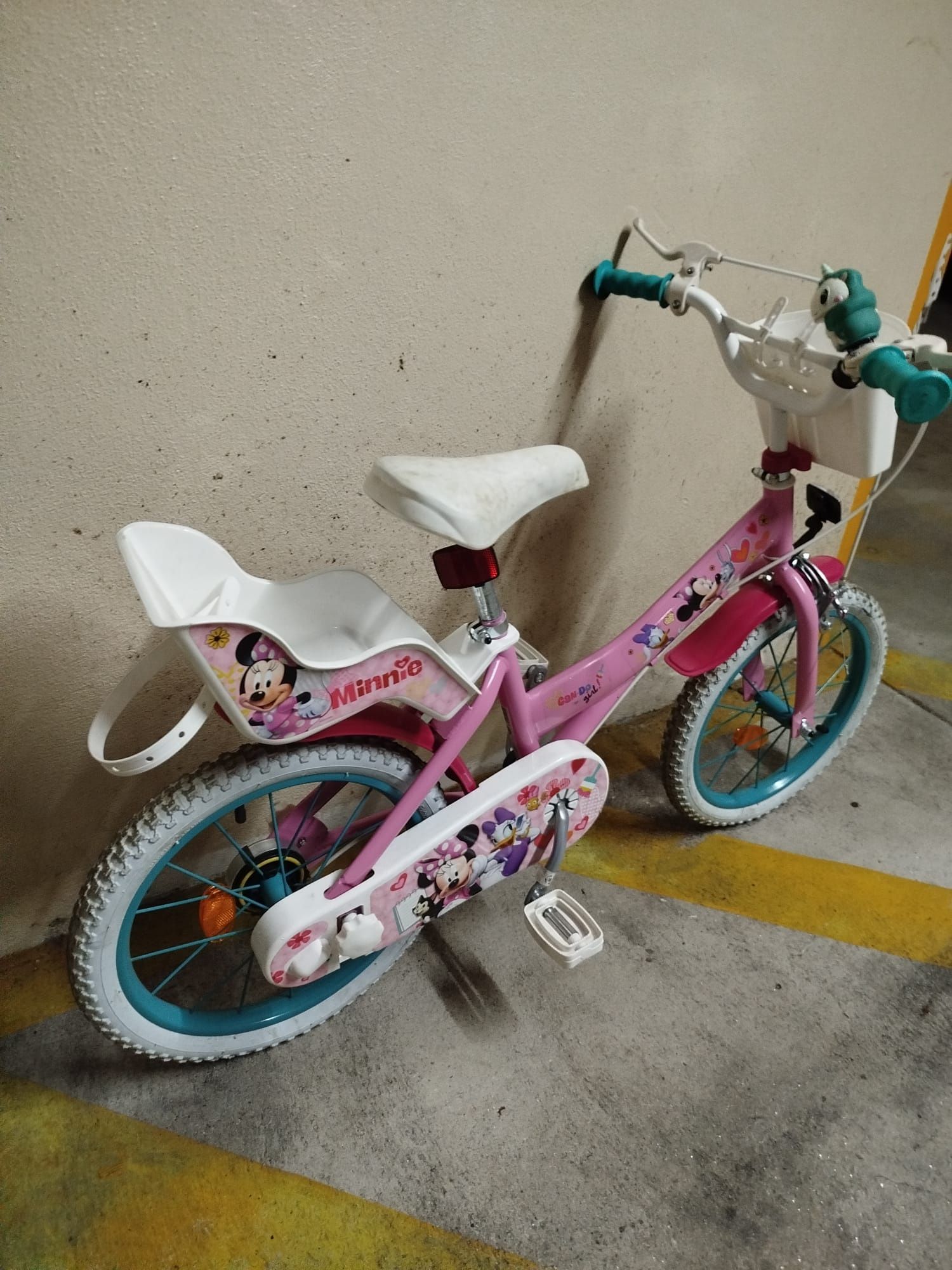 Bicicleta de menina roda 16