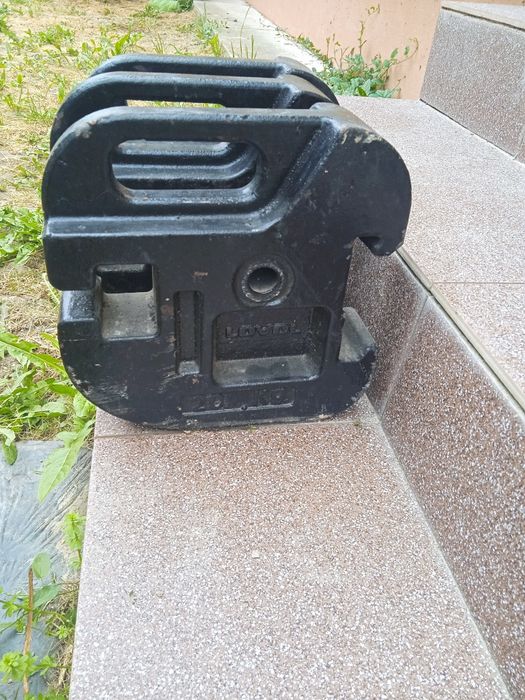 Противовіси на китайський трактор