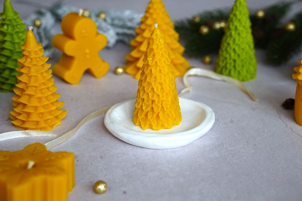 Зимова колекція свічок з бджолиного воску, опт,роздріб, свічка ялинка.