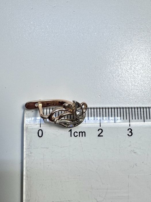 Золоті радянські сережки з діамантами