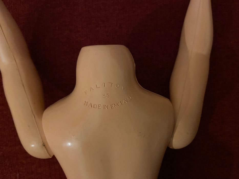 Bonecas antigas Roddy Rosebud e Palitoy Doll