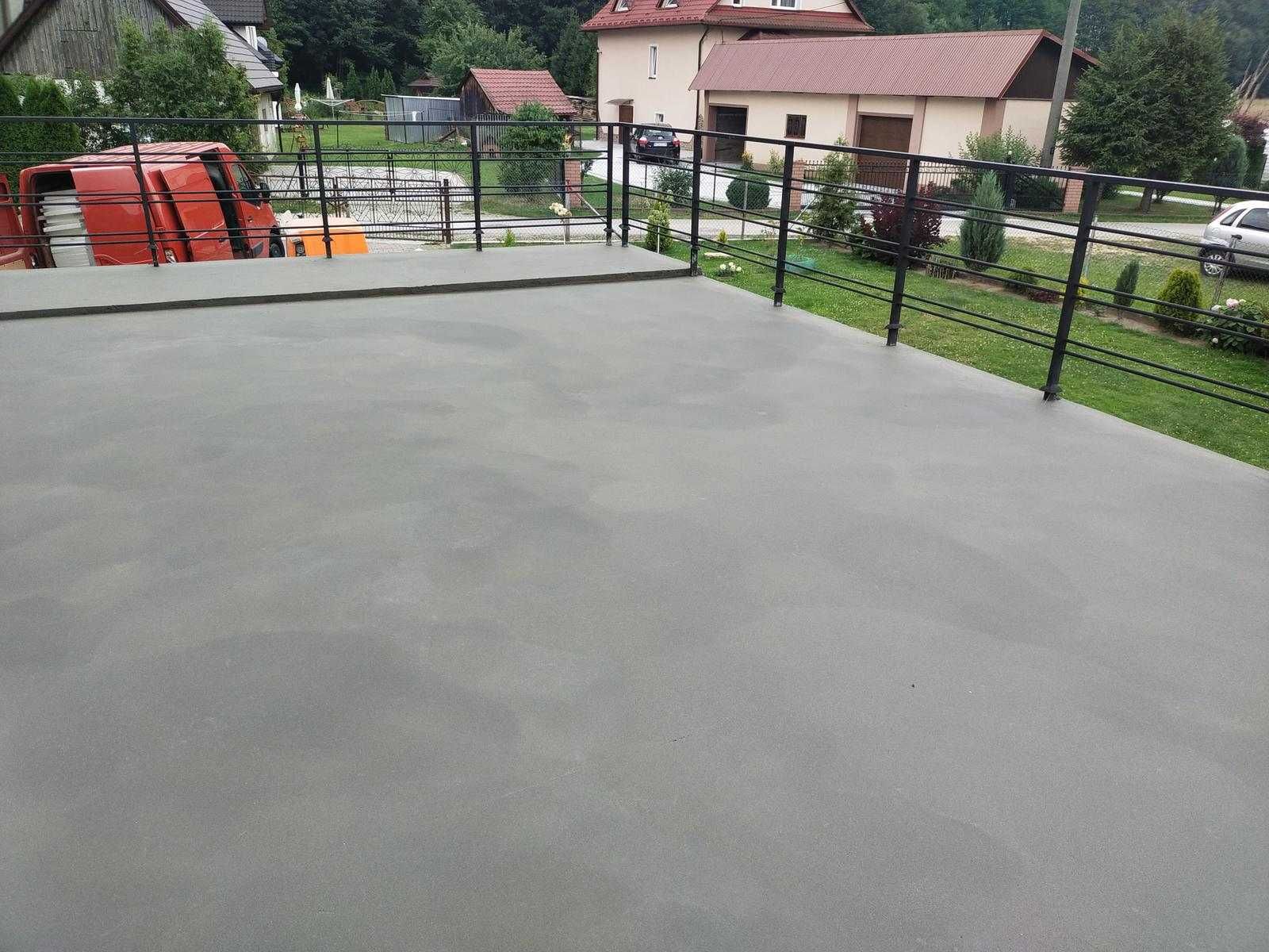 wylewki maszynowe mixokretem, układanie styropianu pod wylewki