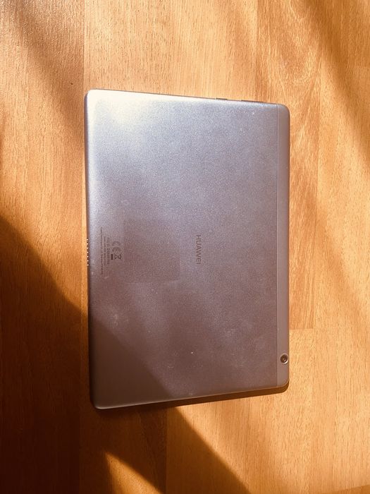 Планшет Huawei,ігровий