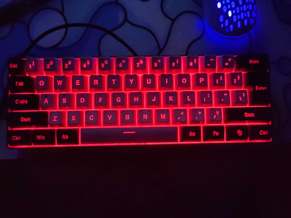 Ігрова клавіатура 60 процентів