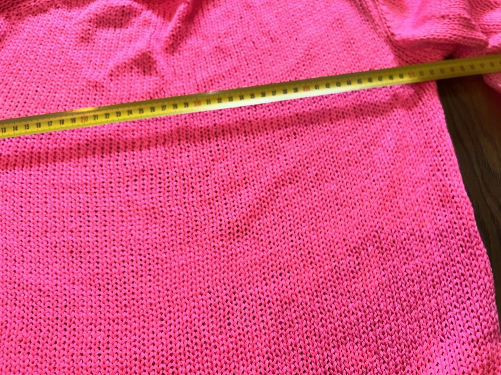 Sweter rozowy neonowy