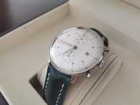 Zegarek Junghans Max Bill Chronoscope