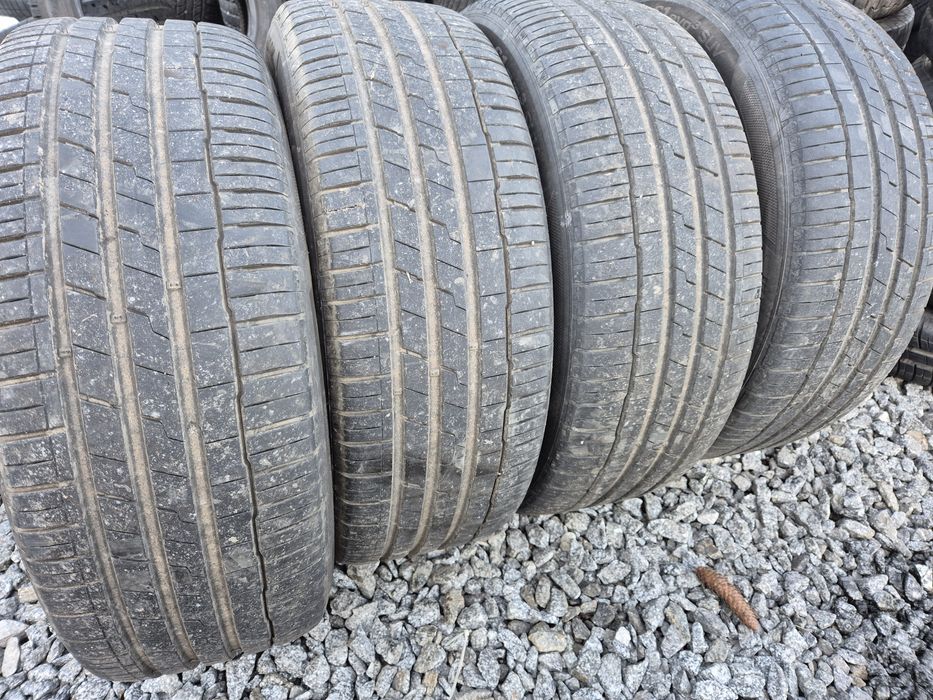 235/55 R19 105W Hankook SUV