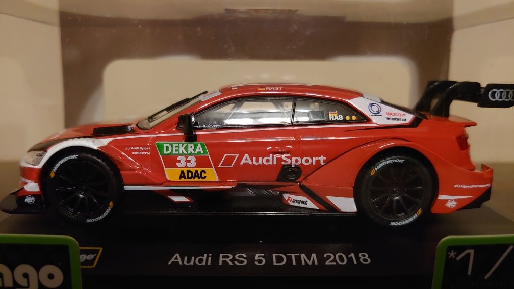 Bburago Race Audi RS5 DTM 2018r. 1:32 Burago