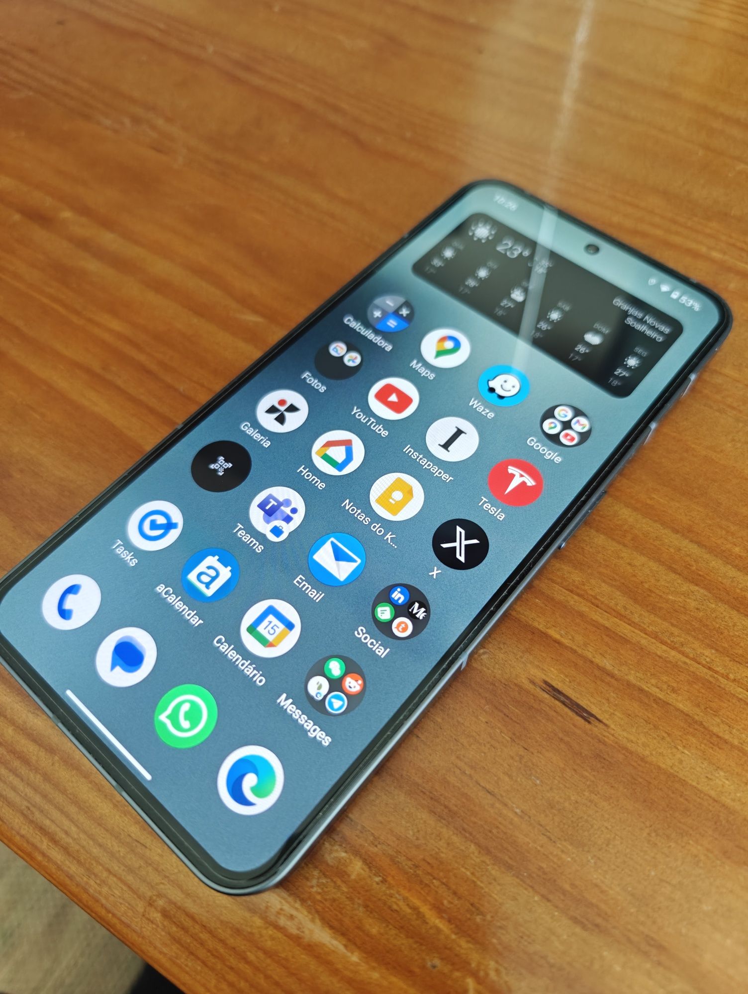 Nothing Phone (2) – 256GB / Cinzento Escuro – Estado Impecável