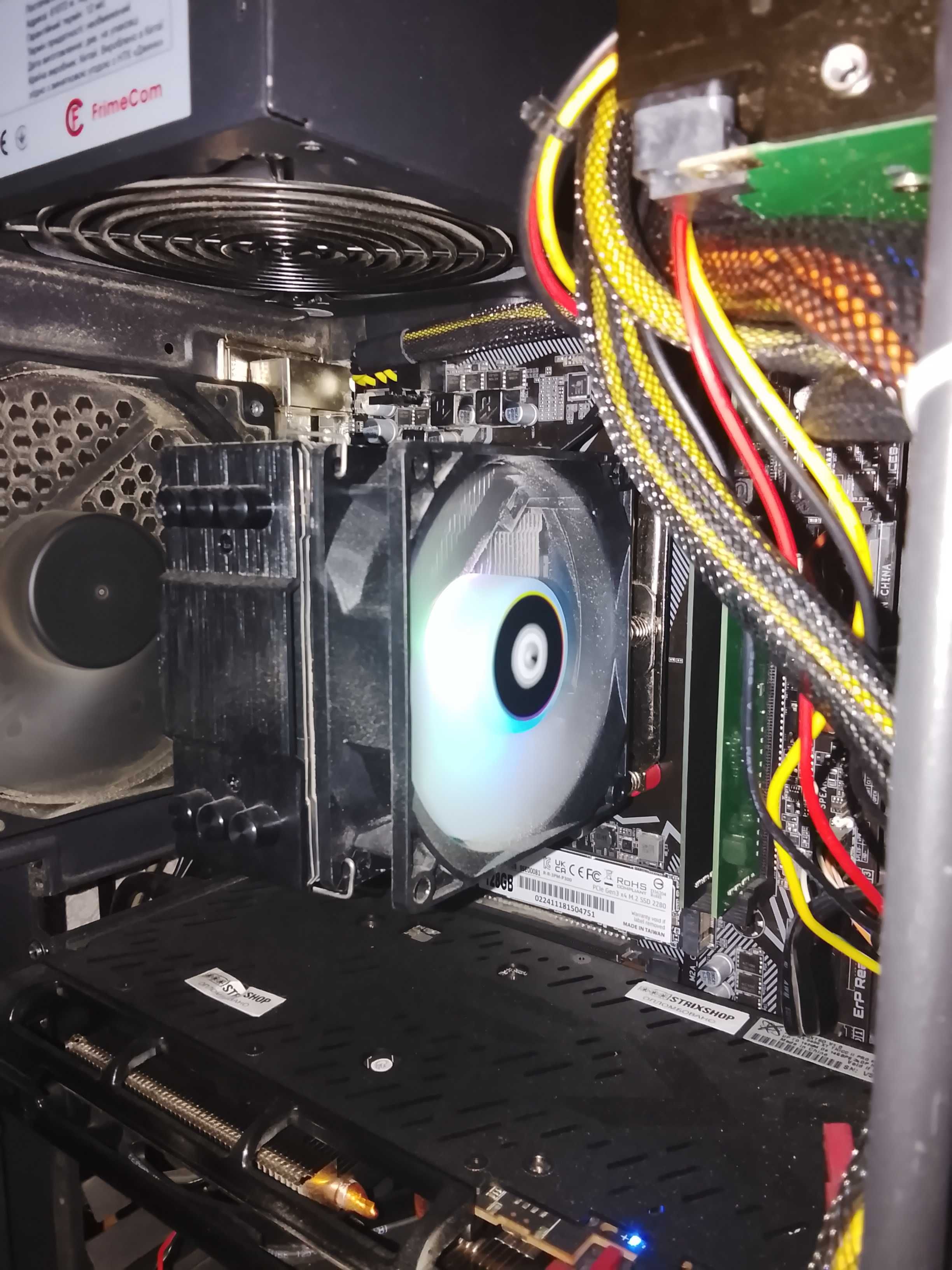 Комплект под ключ А 520+Проц 3700x 8 ядер +12 GbRAM +видеокарта+куллер