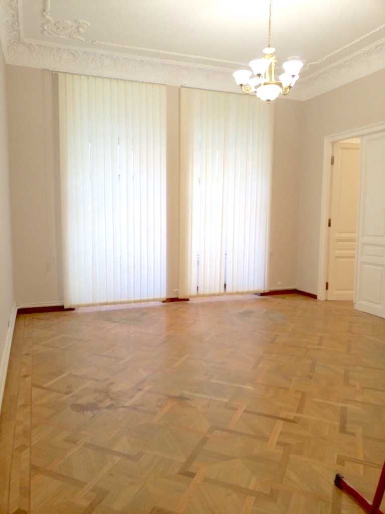 Сдам Офис Фасад 235m² 5 отд.каб Пушкинская,8 Дерибасовская = Греческая