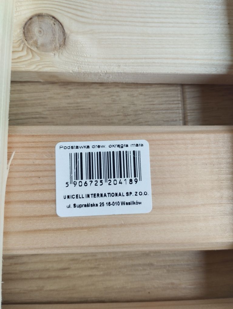 Podstawka pod doniczkę drewniana na kółkach