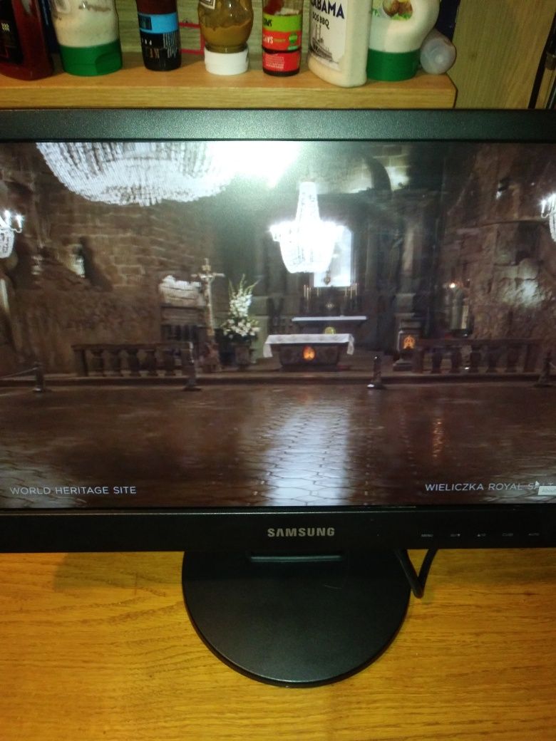 Monitor Samsung 19