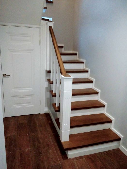 Сходи з дерева Київ