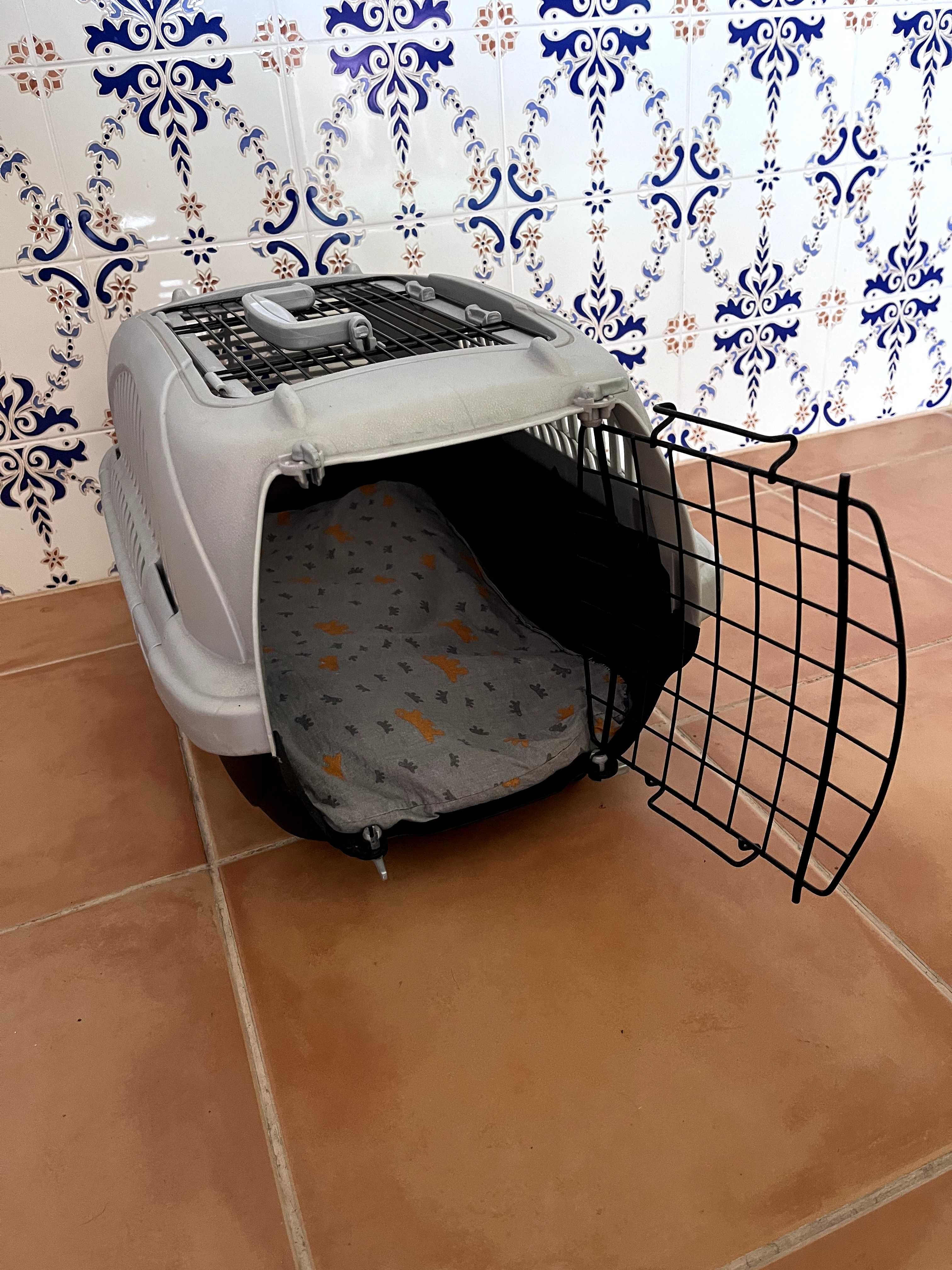 Caixa de Transporte Confortável para Gato ou Cão de Pequeno Porte